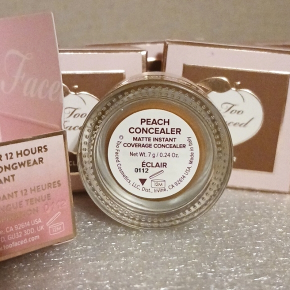 Too Faced Eclair peach Concealer NIB - Picture 2 of 6